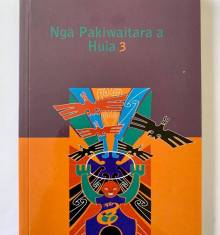 Book cover: Ngā Pakiwaitara a Huia 3